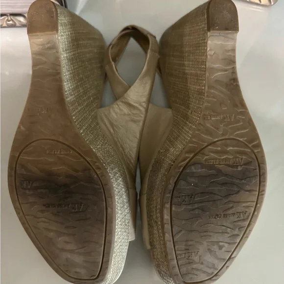 6 pairs of shoes size 10.. all for$150 Edelman Black and Cream Peep-Toe Wedges - Picture 10 of 14